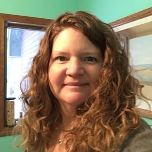 Meet your Posher, Courtney